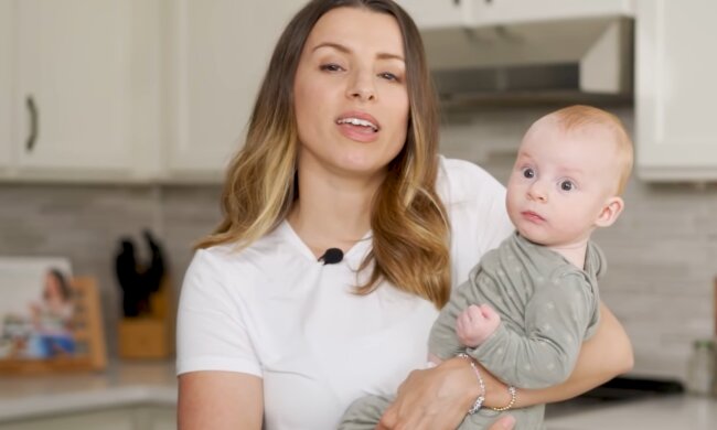 Tochter von Rosie mit ihrem Sohn. Quelle: YouTube Screenshot