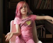„Rosa Haare verboten“: Wenn Schule Kreativität erstickt“