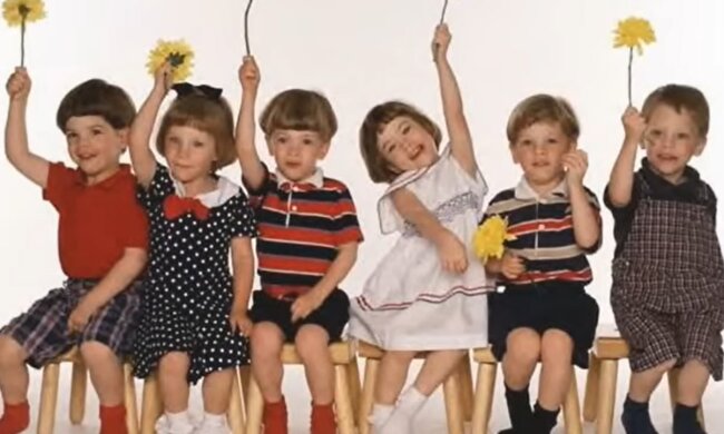 Charmante Familie. Quelle: Screenshot YouTube