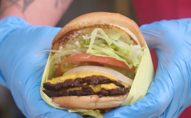 Burger. Quelle: YouTube Screenshot