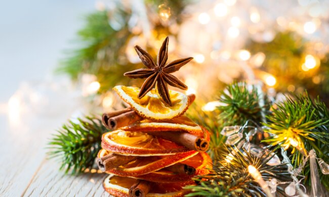 Neujahrsdekor aus getrockneten Früchten: wie man schöne Dinge mit eigenen Händen machen kann