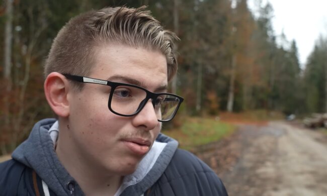 Junge Stimme, großes Ziel. Quelle: Youtube Screenshot