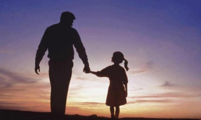 Ein 11-jähriges Mädchen schrieb ein Gedicht für ihren Vater, um ihn zu unterstützen