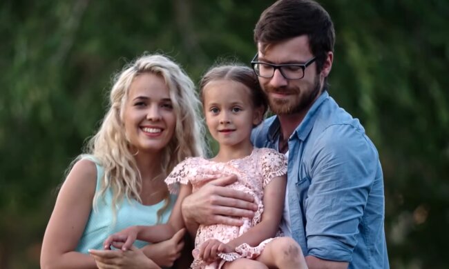 Familie. Quelle: Screenshot Youtube