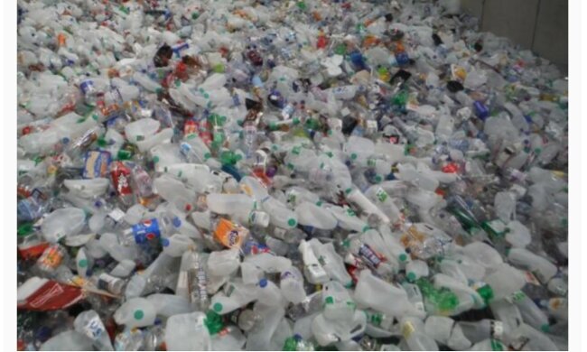 Schottischer Erfinder kommt auf die Idee, Plastikmüll in Asphalt zu rollen, Details