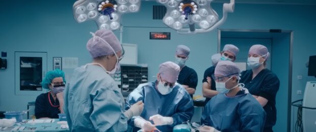 Mehr Dollar, weniger Frust. Quelle: Youtube Screenshot