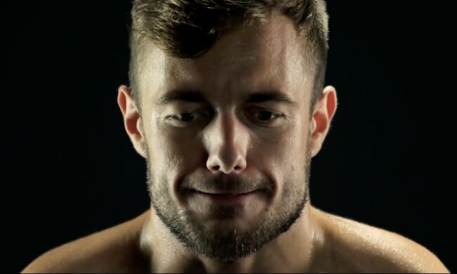 Mann. Quelle: Screenshot YouTube