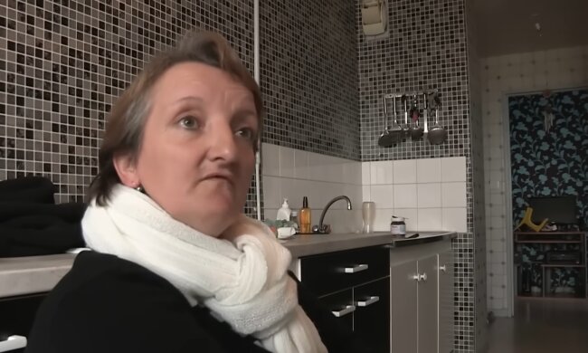 „Ich kämpfe mich durch den Alltag mit einem Mini-Budget“. Quelle: Youtube Screenshot