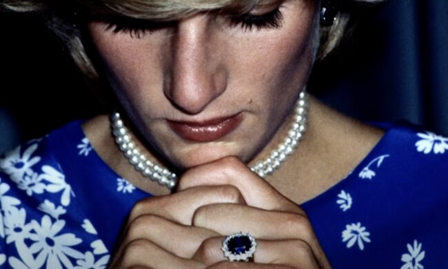 Berühmter Ring von Lady Di. Quelle: Screenshot YouTube