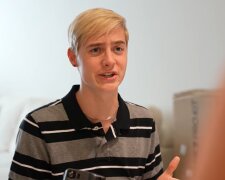 Ein 17-Jähriger und der Traum vom 1000-Euro-Handy. Quelle: Youtube Screenshot