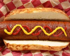 Riesen-Hotdog. Quelle: bigpicture.com