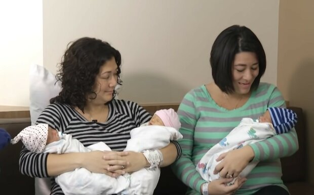 Lang ersehnte Freude der Mutterschaft für Schwestern. Quelle: Screenshot YouTube