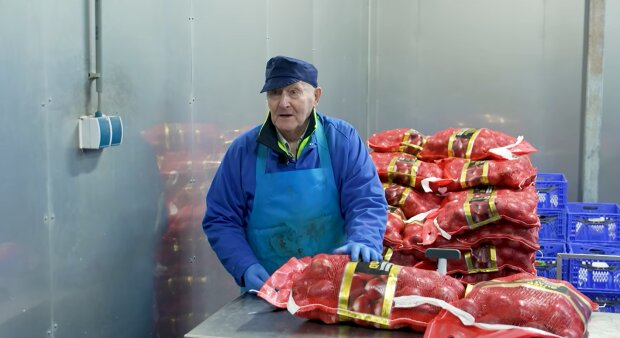 Mit 93 im Arbeitsmodus. Quelle: Youtube Screenshot