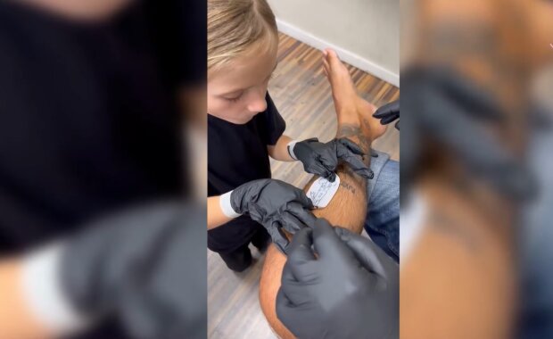 Tattoo. Quelle: Youtube Screenshot