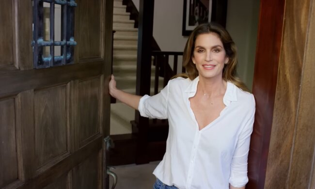 Cindy Crawford. Quelle: Youtube Screenshot