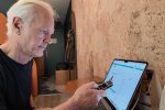 65 und online? Quelle: Youtube Screenshot