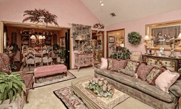 Ein, auf den ersten Blick einfaches Haus, das eine schicke Dekoration verbirgt