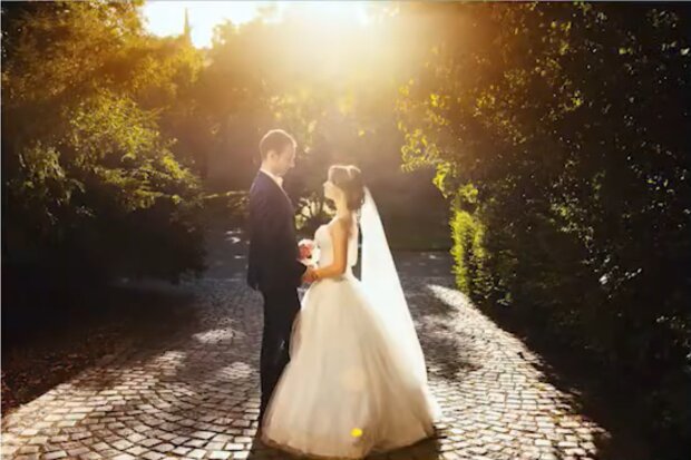 Braut und Bräutigam. Quelle: Screenshot Youtube