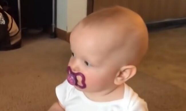 Kleiner Junge. Quelle: Screenshot Youtube