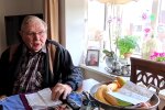 Keine Reisen, keine Ferne: Der stille Alltag eines 86-Jährigen, der nie fort war