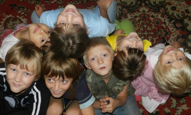 Die Geschichte einer Mutter, die 21 Kinder großzieht