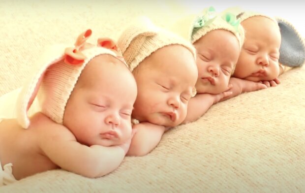 Neugeborene Kinder. Quelle: Screenshot YouTube