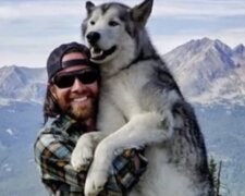 Der Amerikaner Kyle Rorig mit seinem Hund . Quelle: www. pets.сom