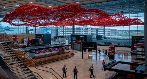 Wie man den neuen Flughafen Berlin-Brandenburg dekoriert: Details sind bekannt geworden