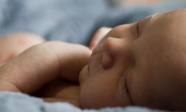 Neugeborenes Baby. Quelle: www. pinterest.сom