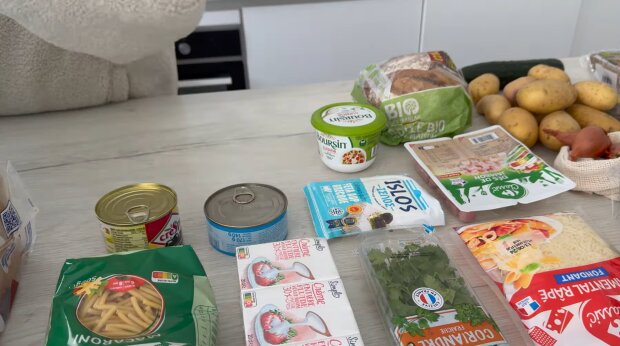 „Er kauft nur im Discounter – und lächelt beim Kontostand“ Quelle: Youtube Screenshot