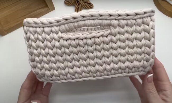 Wäschekorb. Quelle: Screenshot YouTube