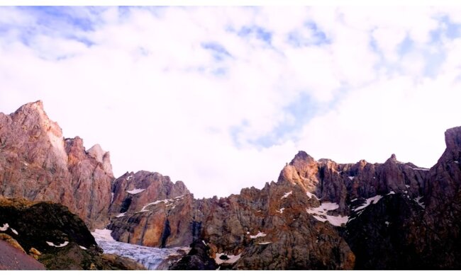 Berge. Quelle: Screenshot YouTube