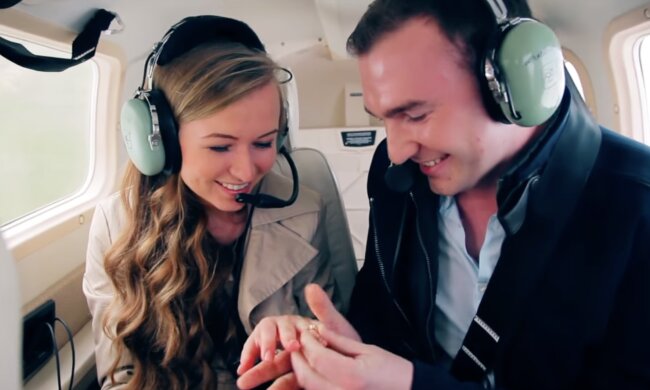 Ungewöhnlicher Heiratsantrag. Quelle: Screenshot YouTube