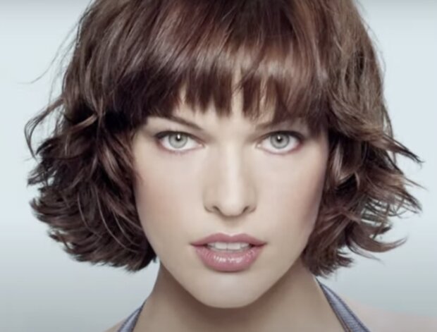 Milla Jovovich. Quelle: Screenshot YouTube