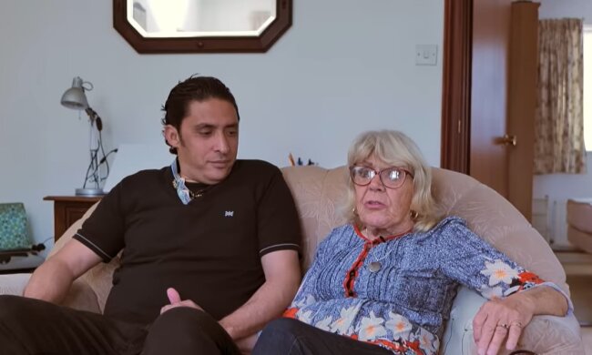 87-Jährige lässt sich von 37-jährigem Ehemann scheiden. Quelle: Youtube