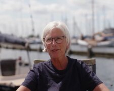 „Ich genieße, statt zu jammern“: Rentnerin kauft Yacht und lebt ihren Traum