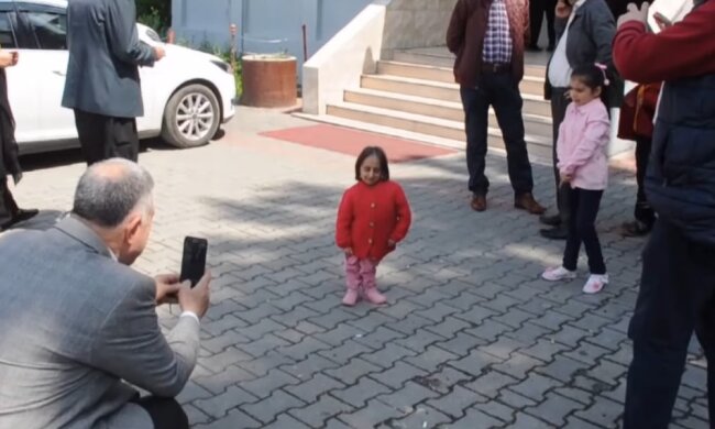 Elif Kocaman. Quelle: Youtube Screenshot. Quelle: Youtube Screenshot