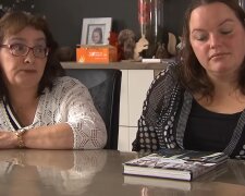 Laura und ihre Tante. Quelle: Youtube Screenshot