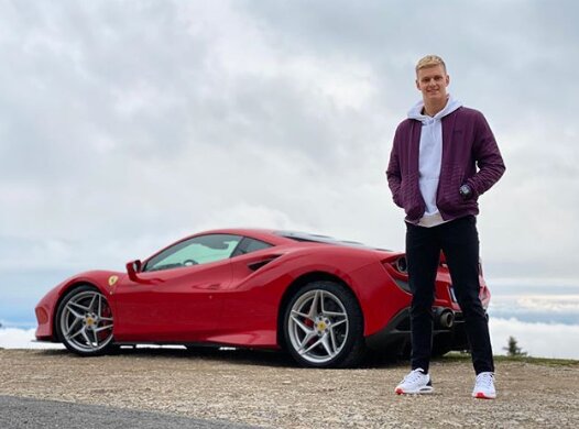 Promi-Kinder: Söhne erbten die Schönheit ihrer berühmten Väter