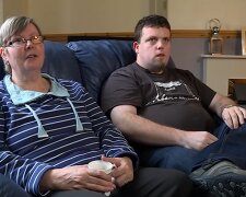 Was verbindet eine 60-Jährige mit einem 37-Jährigen: obwohl die Gesellschaft sie dafür verurteilt