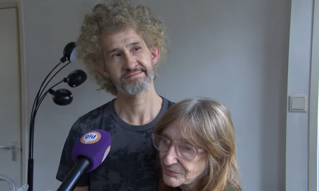 Zelt adé, Unordnung olé. Quelle: Youtube Screenshot