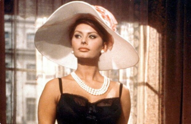 Schauspielerin Sophia Loren saß im Rollstuhl, der Grund wurde bekannt