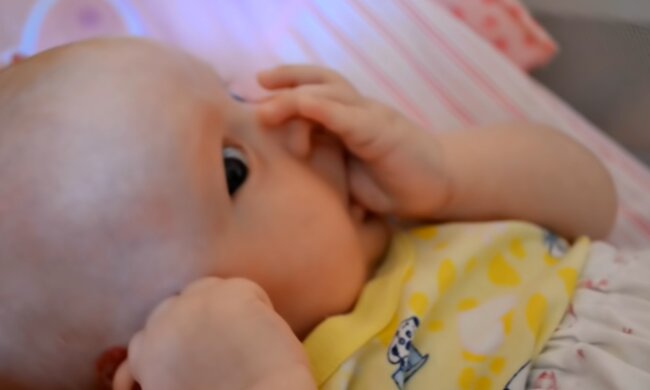 Kleines Mädchen. Quelle: Screenshot Youtube