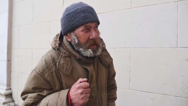 Obdachloser Mann. Quelle: Screenshot YouTube