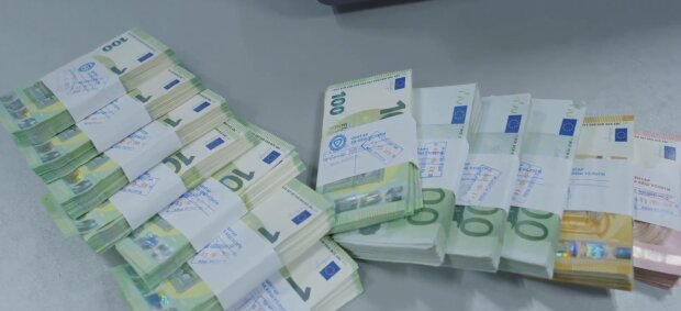 Steuern und Abgaben belasten die Mittelschicht zunehmend