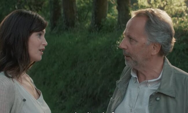 Nachbarin (Symbolbild). Quelle: Youtube Screenshot