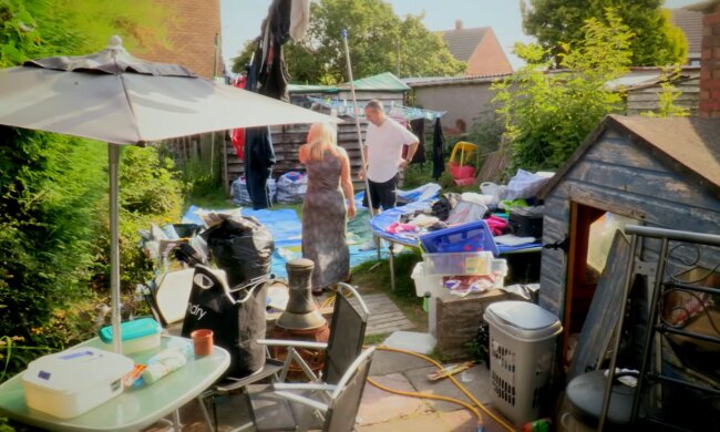 Die Frau, die nicht zweimal nachdachte. Quelle: Youtube Screenshot