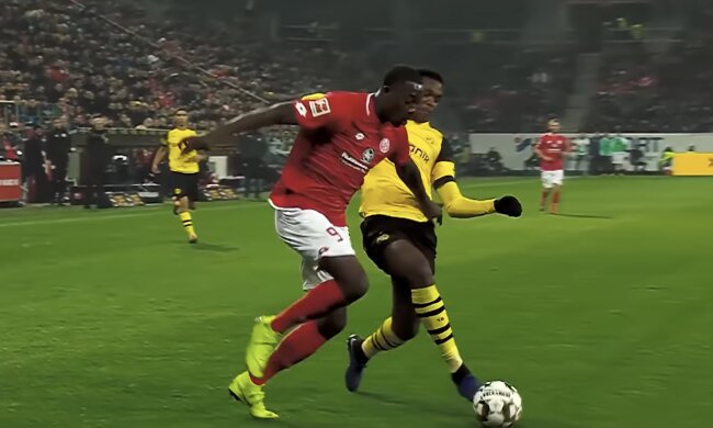 Fußballspiel. Quelle: Screenshot YouTube