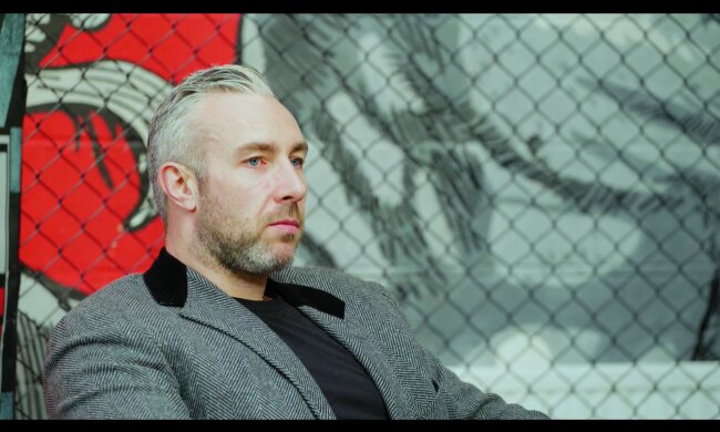 Adam Deering. Quelle: Youtube Screenshot