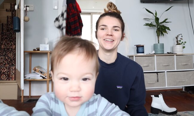 Die Frau sprach offen über ihr Schicksal. Quelle: Screenshot YouTube